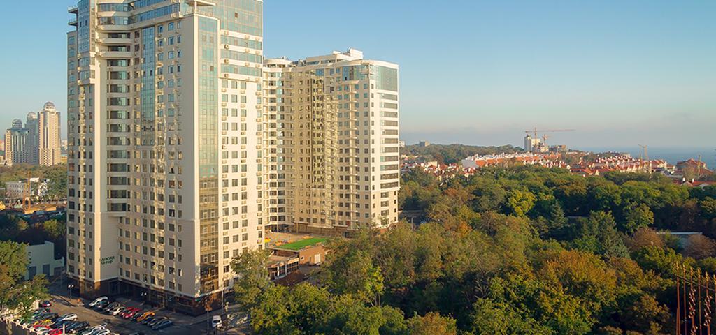 Royal Apartment Odesa Exterior photo